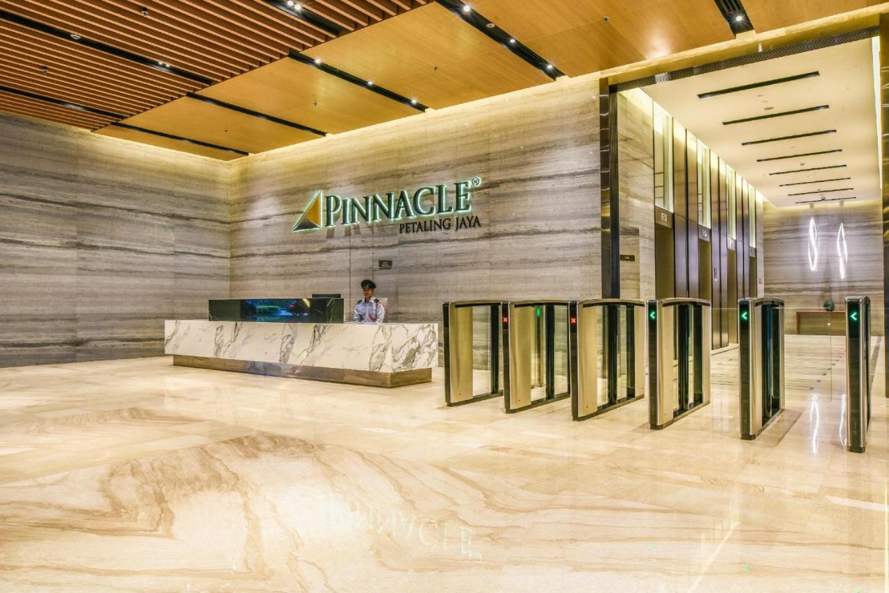 Pinnacle Pj, Romantic City View, 1-4 Guests Designed Duplex Home By Flexihome-My Petaling Jaya Bagian luar foto